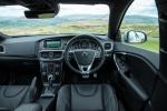 Volvo V40 D3 R-Design 2016 года (UK)